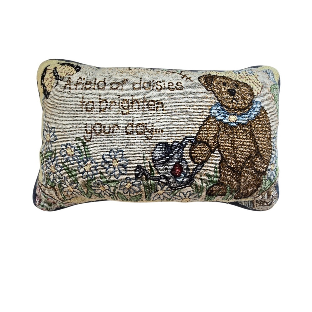 Vintage Boyd's Bears; Tapestry Pillow "A Field Of Daisies To‎ Brighten Your Day"